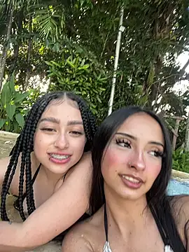 antonellariva  online show from February 14, 9:22 pm