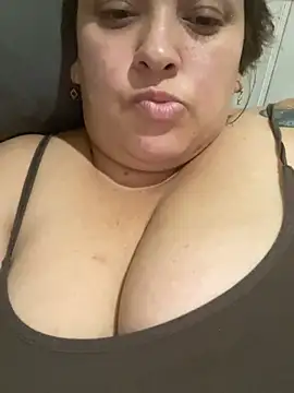 bruna438 online show from March 20, 3:00 am