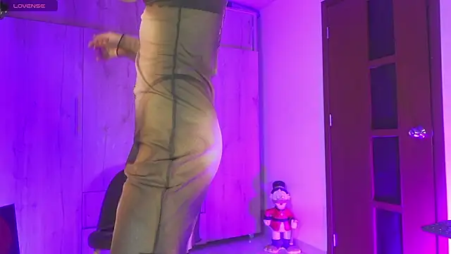 AnnaKimm online show from March 17, 10:46 pm