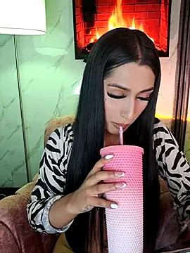  Denisse444 online show from March 4, 8:15 pm