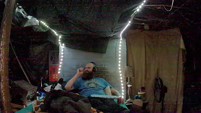 Cowboy815 online show from November 29, 1:41 am