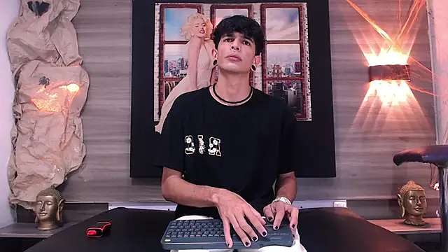 Franvill Trato online show from October 25, 7:08 pm