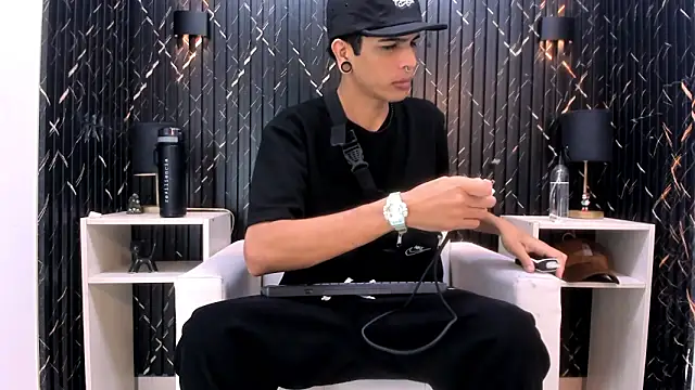 Franvill Trato online show from November 17, 5:30 pm