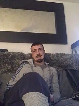 Snapshot of jaycoy22 chatting on January 31, 8:51 pm jaycoy22 online show from January 31, 8:51 pm