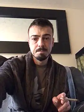 Snapshot of jaycoy22 chatting on February 8, 4:10 pm jaycoy22 online show from February 8, 4:10 pm