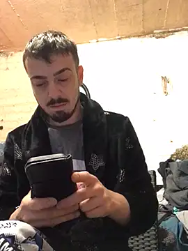 Snapshot of jaycoy22 chatting on February 21, 9:43 am jaycoy22 online show from February 21, 9:43 am