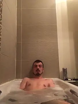 Snapshot of jaycoy22 chatting on February 28, 12:28 pm jaycoy22 online show from February 28, 12:28 pm