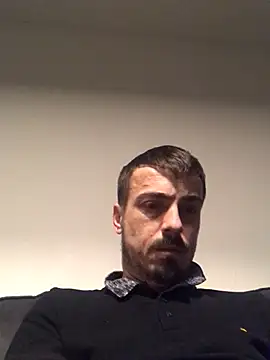 Snapshot of jaycoy22 chatting on March 1, 11:07 pm jaycoy22 online show from March 1, 11:07 pm