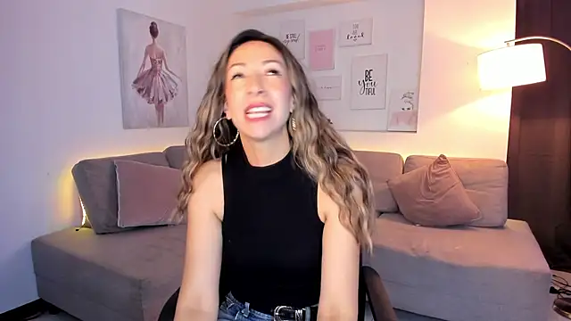 Laly dolce online show from September 20, 9:16 pm