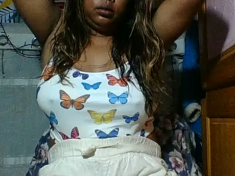 Snapshot of SEXY_METISE chatting on January 18, 2:37 am SEXY METISE online show from January 18, 2:37 am