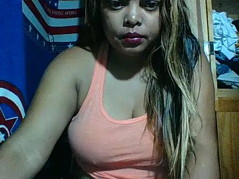 Snapshot of SEXY_METISE chatting on March 3, 1:56 am SEXY METISE online show from March 3, 1:56 am