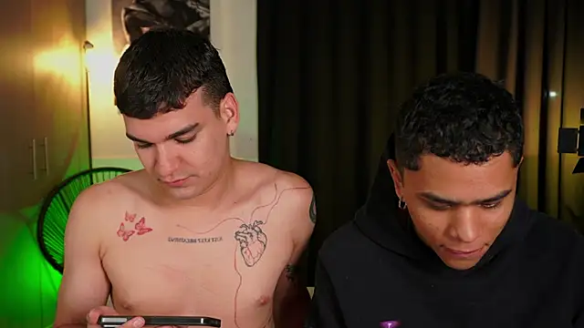 EROS AND ALAN online show from March 21, 4:50 am