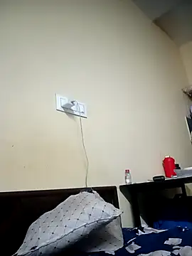 monster 33 online show from April 10, 5:23 am