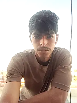 Snapshot of monster_33 chatting on May 17, 12:56 pm monster 33 online show from May 17, 12:56 pm
