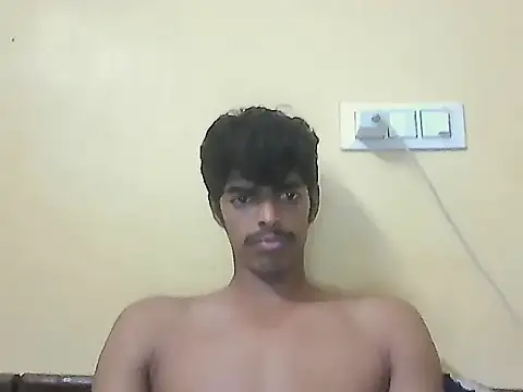 Snapshot of monster_33 chatting on June 8, 1:55 pm monster 33 online show from June 8, 1:55 pm