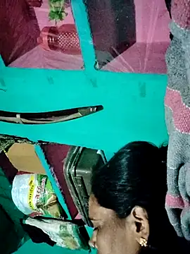 Pooja750 online show from December 17, 2:23 pm