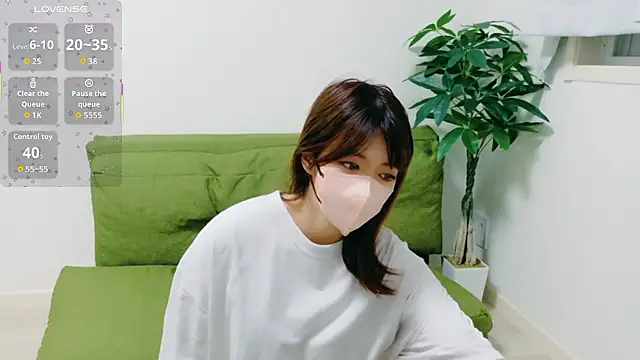 Snapshot of hinachuuu__D chatting on September 24, 11:02 am hinachuuu  D online show from September 24, 11:02 am