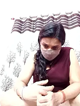 Snapshot of Gullapi chatting on February 4, 9:42 pm Gullapi online show from February 4, 9:42 pm