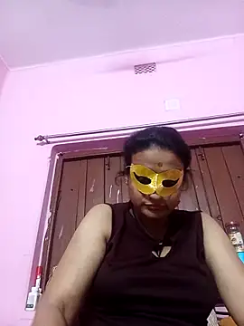 Snapshot of Gullapi chatting on March 18, 8:01 pm Gullapi online show from March 18, 8:01 pm