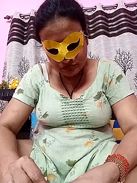 Snapshot of Gullapi chatting on March 31, 3:12 pm Gullapi online show from March 31, 3:12 pm