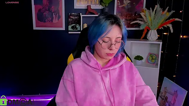 Penny Stanley online show from November 19, 2:00 am