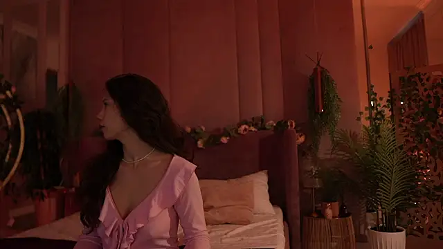 MaryNixon  online show from October 13, 5:07 am