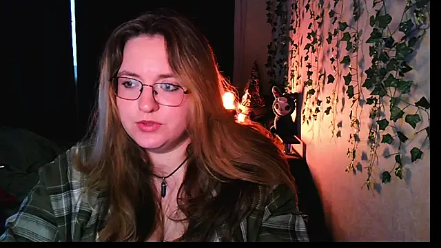 Snapshot of ZayaRush chatting on October 21, 8:48 am ZayaRush online show from October 21, 8:48 am