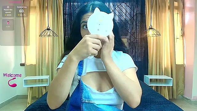 Honey Love   online show from September 15, 2:06 pm