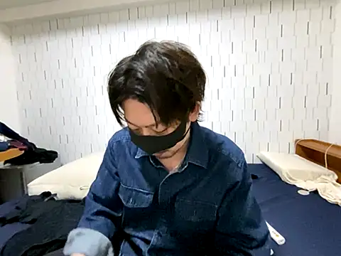 Snapshot of Arista_09 chatting on October 13, 11:54 am Arista 09 online show from October 13, 11:54 am