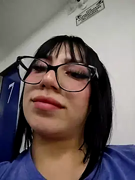 Snapshot of Kitty_Melodi chatting on October 23, 9:24 pm Kitty Melodi online show from October 23, 9:24 pm