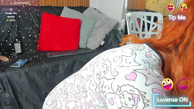 Snapshot of EvamilfXXX chatting on November 16, 4:51 am EvamilfXXX online show from November 16, 4:51 am