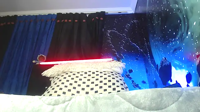 Snapshot of SemerHott chatting on February 25, 1:21 pm SemerHott online show from February 25, 1:21 pm