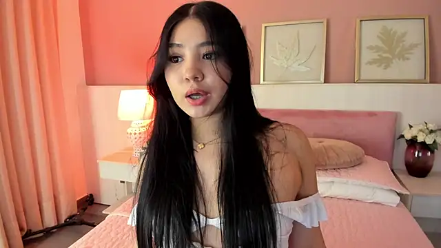 Sara Hills  online show from September 10, 1:22 pm