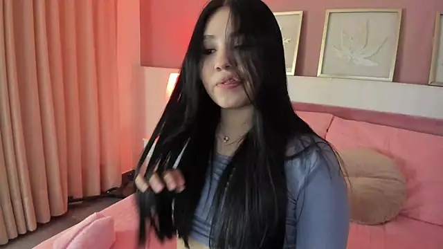 Sara Hills  online show from September 24, 1:47 pm