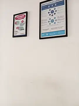 Lushakuiron1 online show from November 28, 2:20 pm