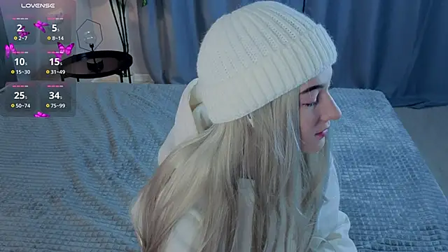 Snapshot of Mary_Smitt chatting on October 26, 5:08 pm Mary Smitt online show from October 26, 5:08 pm