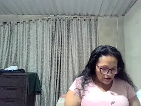  Cristal online show from October 26, 3:45 am