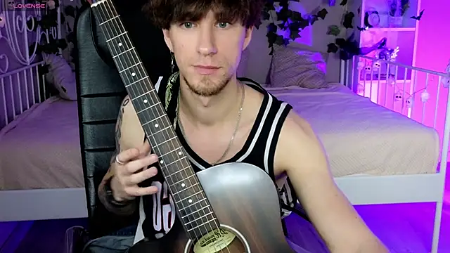 Snapshot of mark_caron chatting on November 3, 3:41 am mark caron online show from November 3, 3:41 am