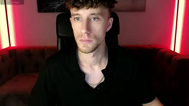 Snapshot of mark_caron chatting on November 9, 3:32 pm mark caron online show from November 9, 3:32 pm