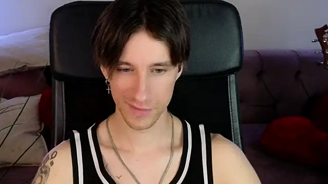 Snapshot of mark_caron chatting on July 3, 12:17 am mark caron online show from July 3, 12:17 am
