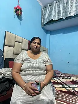Snapshot of hotymarry chatting on May 25, 7:58 am hotymarry online show from May 25, 7:58 am
