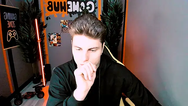 JackWolw online show from October 2, 12:12 pm
