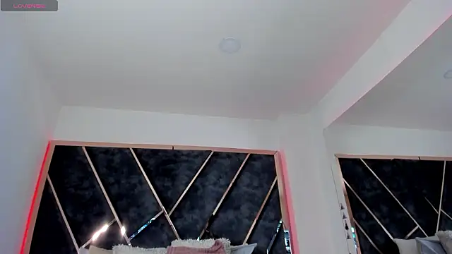 SusanaHenao online show from March 26, 5:07 pm