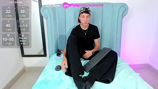 LittleDanny  online show from February 13, 8:38 pm