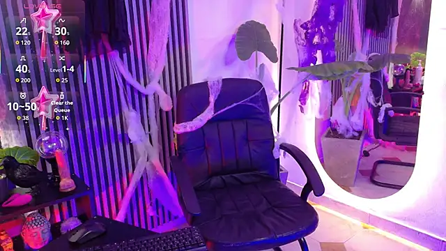  Gaaia  online show from October 8, 8:17 pm