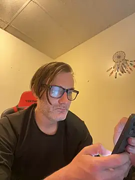 Snapshot of NicPolaris chatting on April 5, 3:53 pm NicPolaris online show from April 5, 3:53 pm