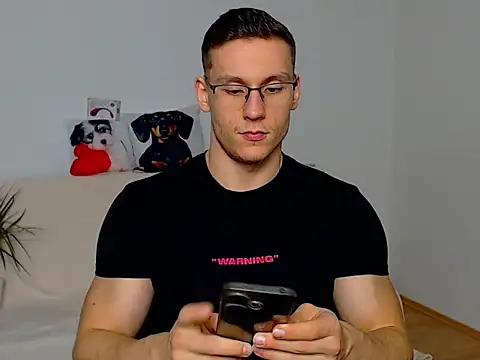 ZeinMiracles online show from October 16, 6:42 pm