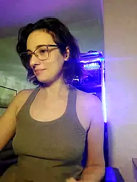 Snapshot of Tomiriss chatting on September 12, 9:59 pm Tomiriss online show from September 12, 9:59 pm