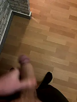 Snapshot of cook907920 chatting on December 14, 3:28 pm cook907920 online show from December 14, 3:28 pm