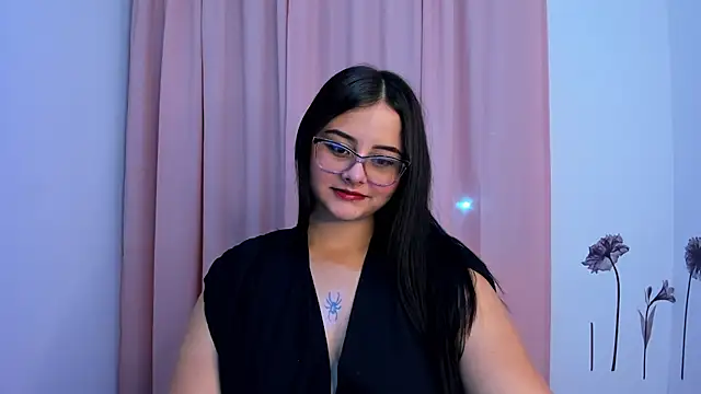 Snapshot of val_ferrer chatting on September 14, 2:22 am val ferrer online show from September 14, 2:22 am